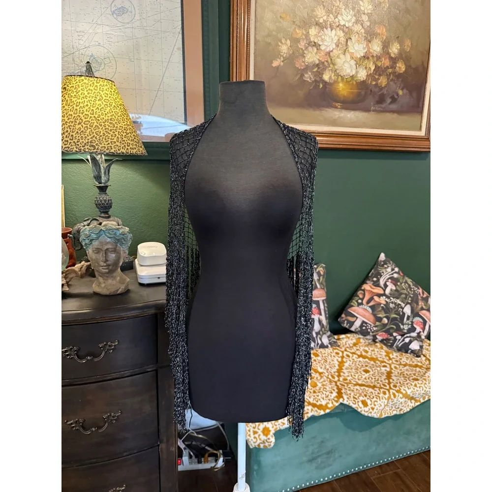 Vintage‎ Metallic Black Crochet Net Fringe Triangle Shawl Wrap Scarf Shimmer